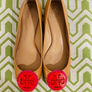Tory Burch Miller Fringe Flats - size 9.5